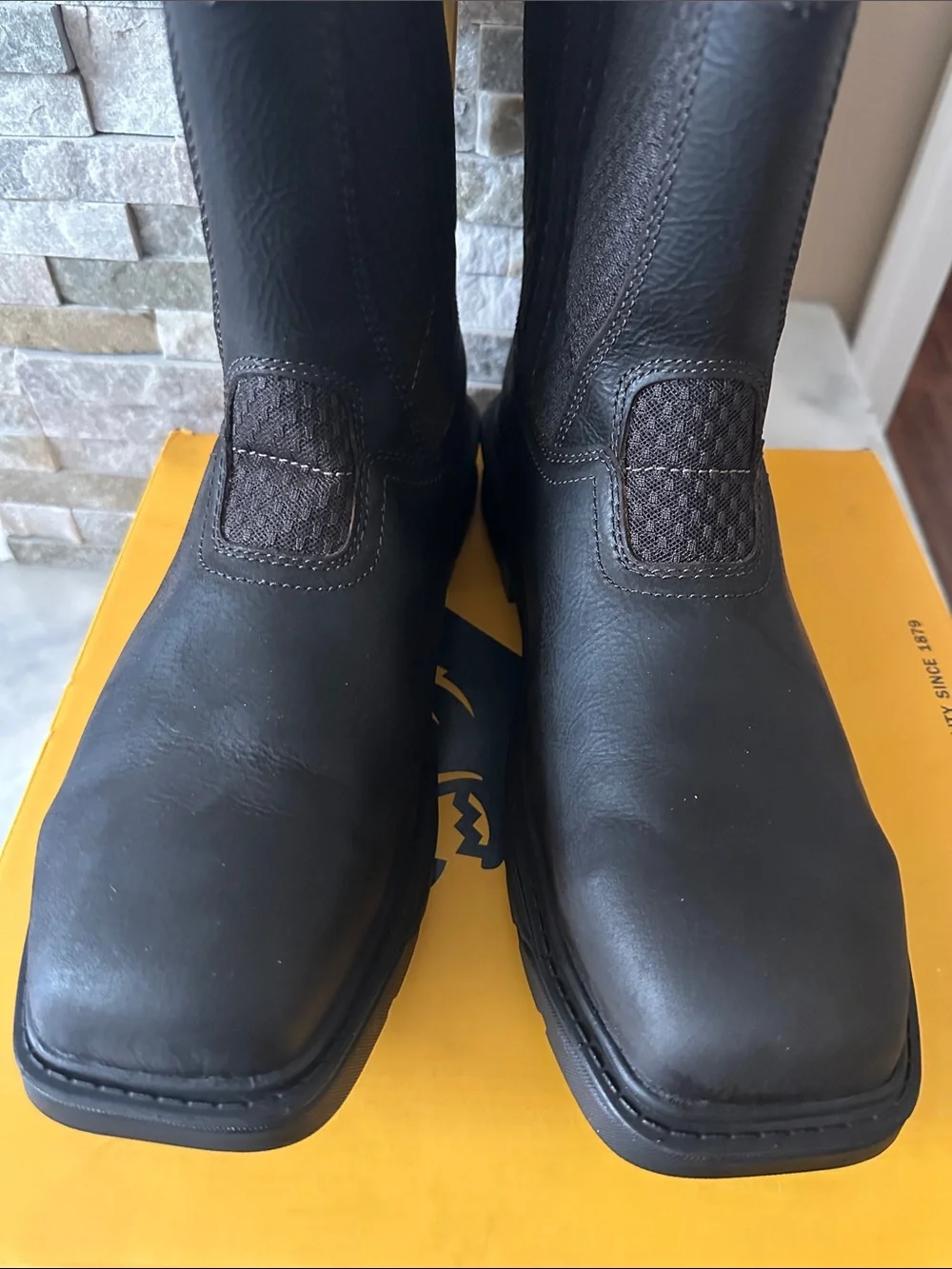 Survivors Men's Granite Pull On Steel Toe Work Boots Size 10 1/2